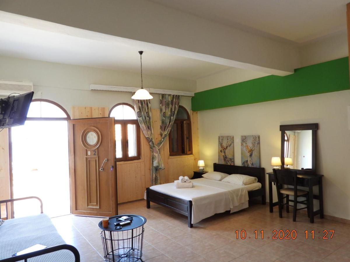 Sophia Limeni Apartments And Studios Bagian luar foto