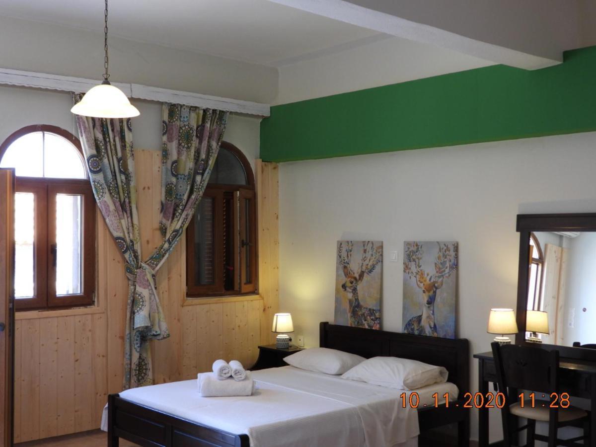 Sophia Limeni Apartments And Studios Bagian luar foto